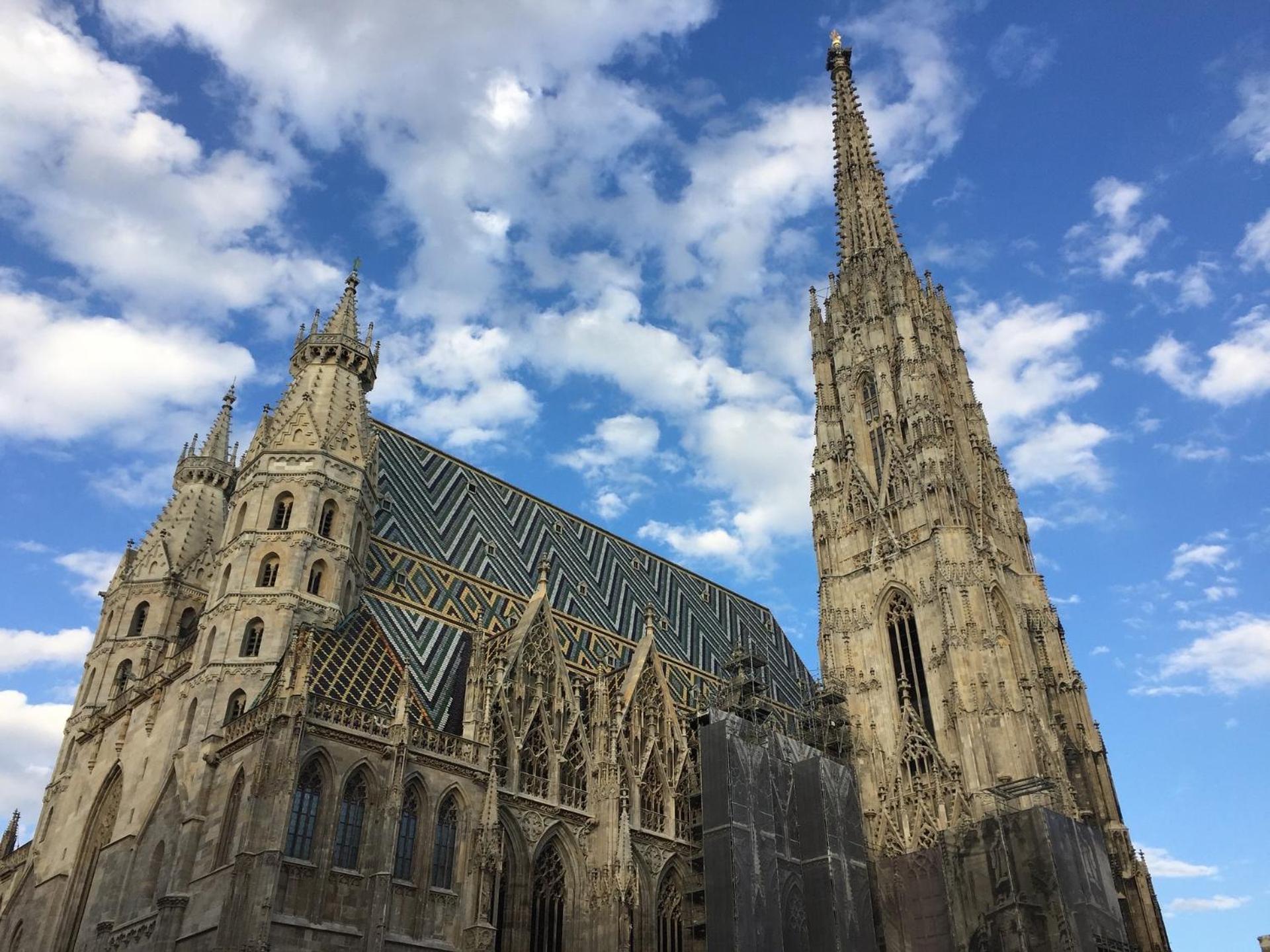 Central Stephansdom Apartment I Netflix I Self Check In Wina Bagian luar foto